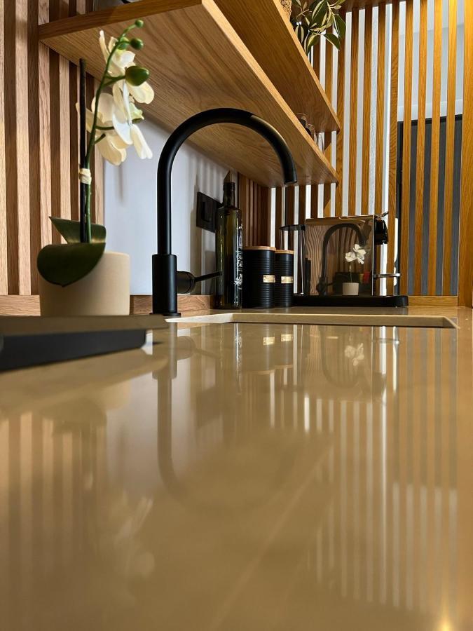 Loft Spa Greece - Enjoy Our Jacuzzi Kalamata Exterior foto