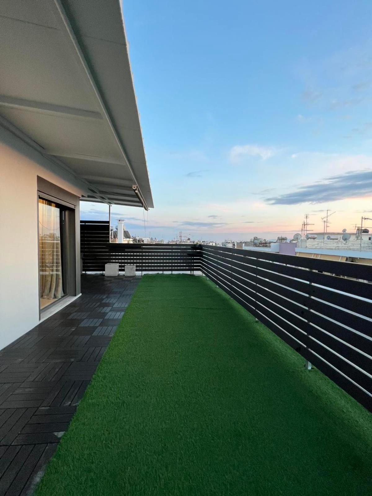 Loft Spa Greece - Enjoy Our Jacuzzi Kalamata Exterior foto